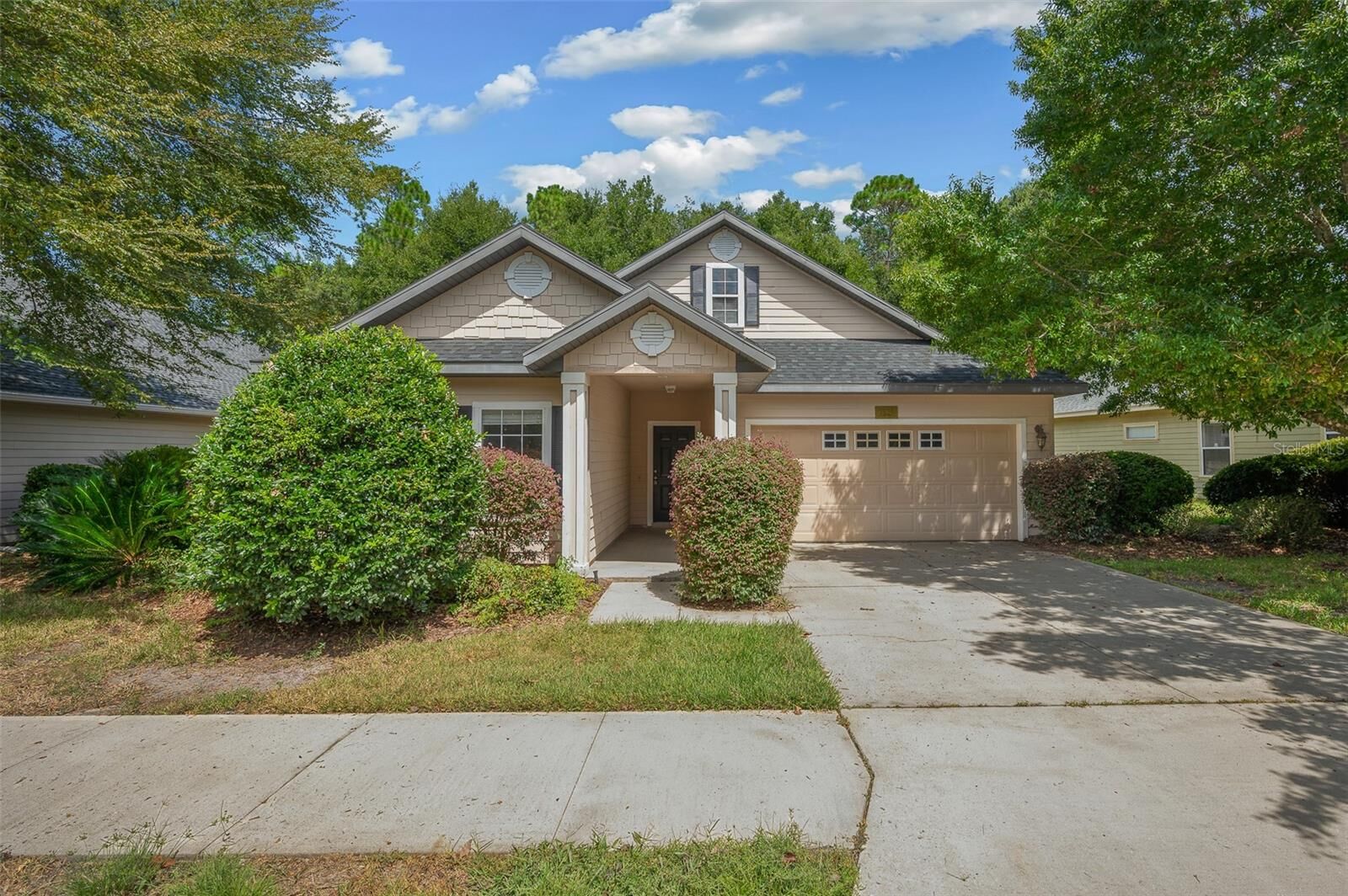 Property Photo:  7525 SW 84th Drive  FL 32608 