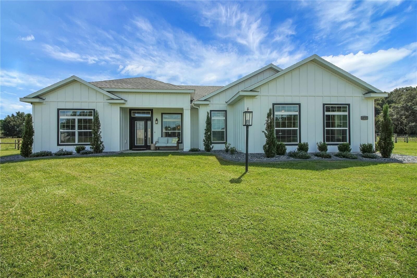 Property Photo: 10757 County Road 223 FL 34484