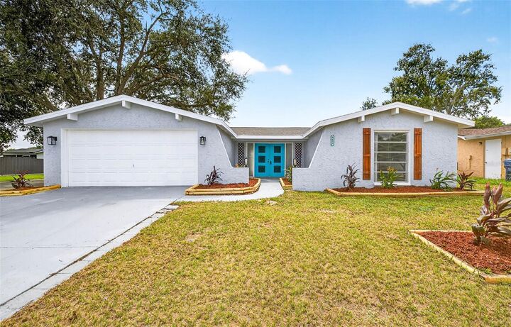 9633 Lakeside Lane  Port Richey FL 34668 photo