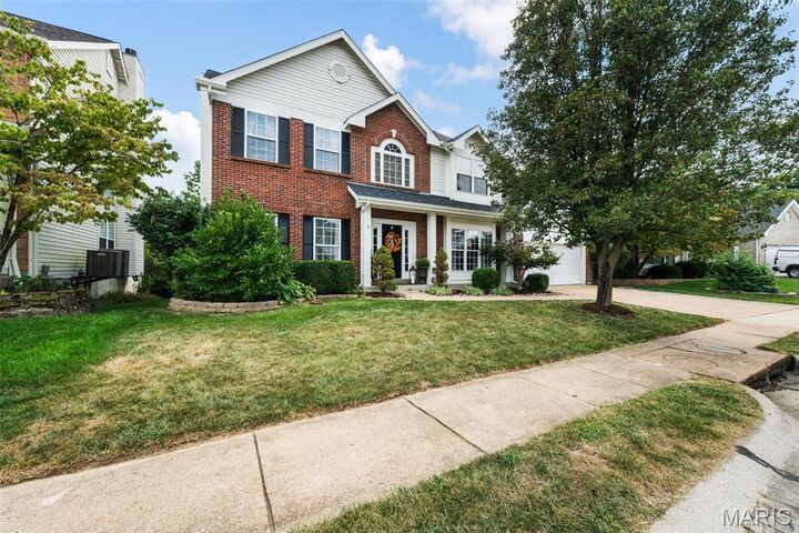 Property Photo: 17024 Westridge Oaks Drive MO 63040