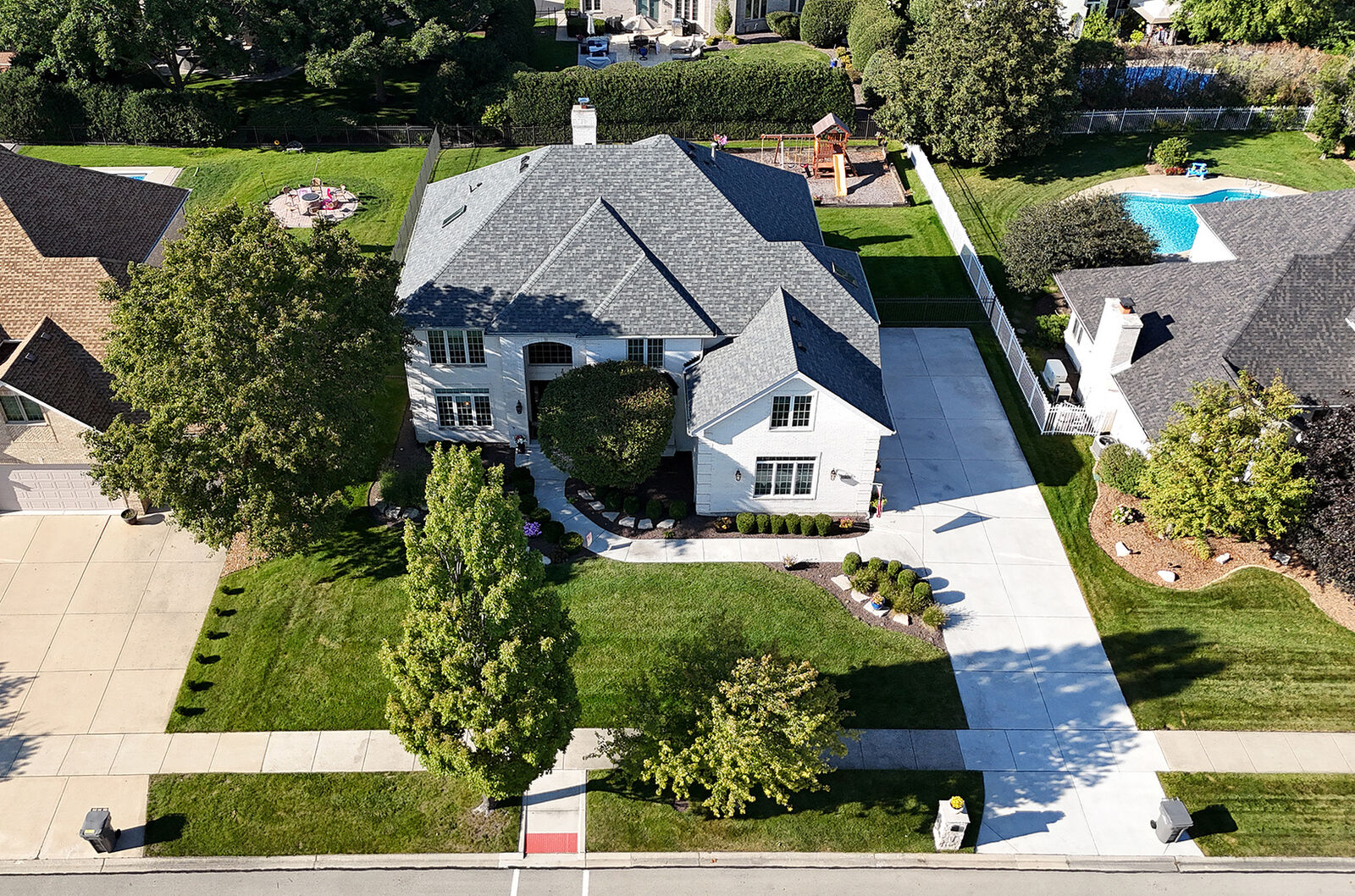 Property Photo: 10908 Royal Glen Drive IL 60467