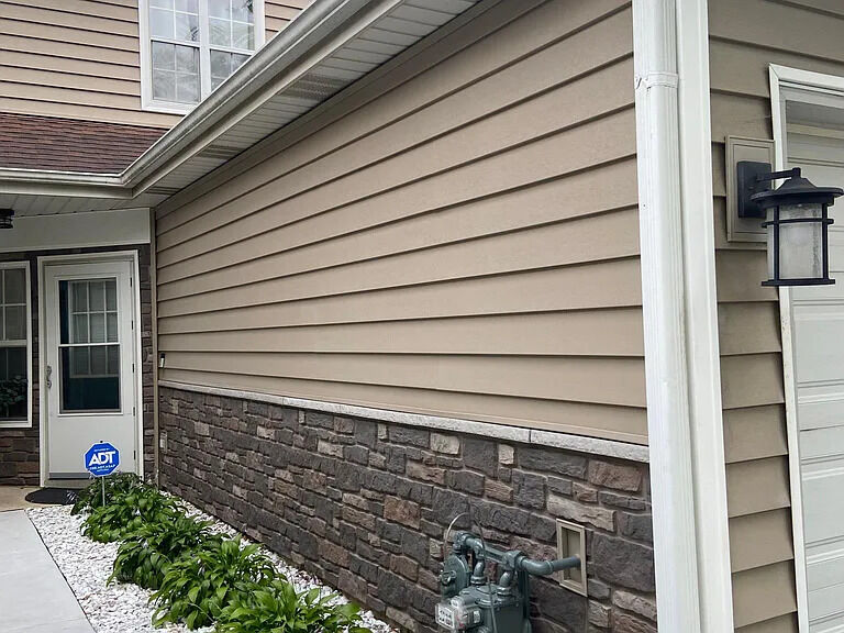 Property Photo:  1309 Cranbrook Drive  IL 60193 