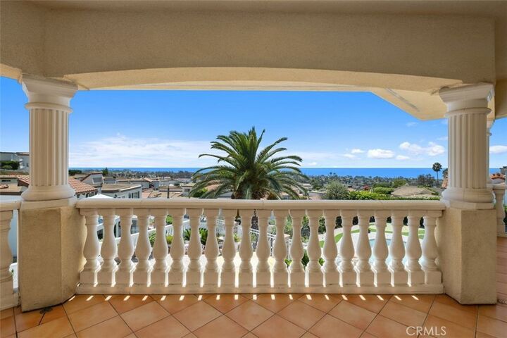 Property Photo:  3813 Via Manzana  CA 92673 