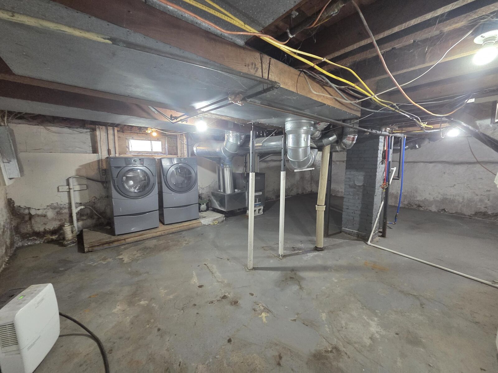 Property Photo:  21 Somerset Street  ME 04412 