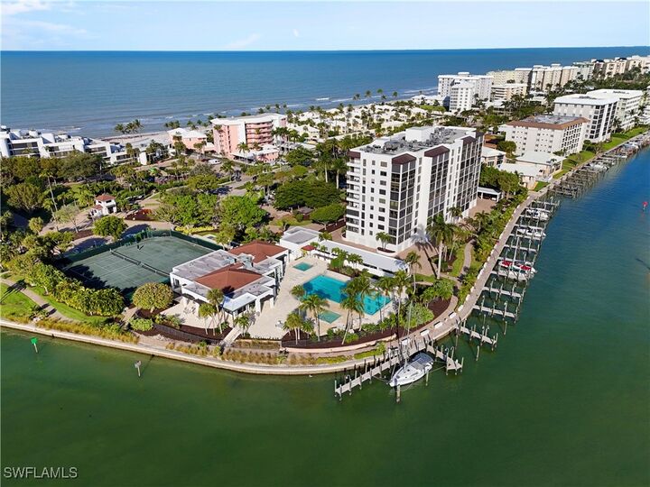 Property Photo: 2400 Gulf Shore Boulevard N 804 FL 34103