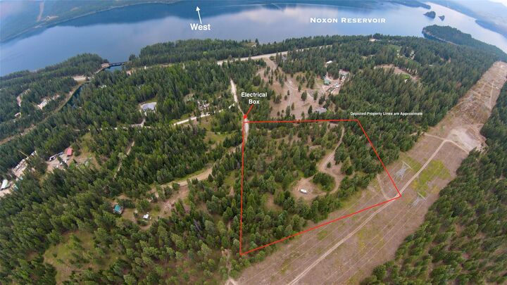 Property Photo: 13 Bayside Lane MT 59874