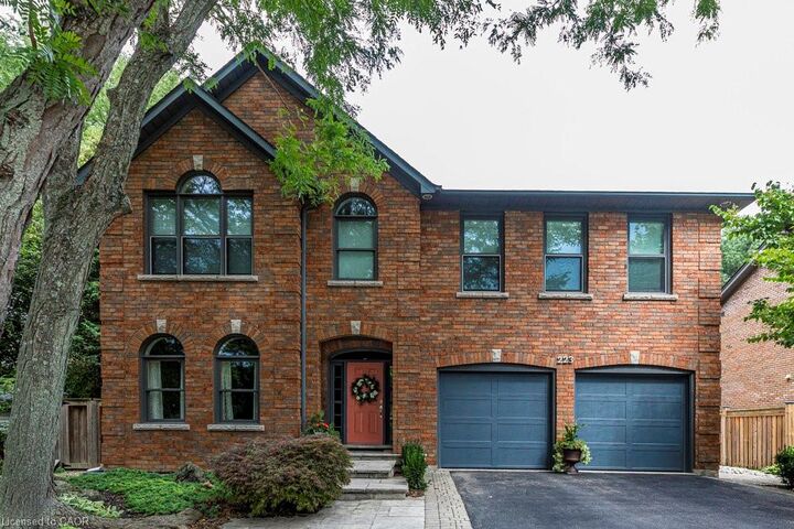 Property Photo:  223 Briar Hill Crescent  ON L9G 3M9 