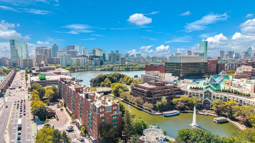 Property Photo: 6 Canal Park 408 MA 02141