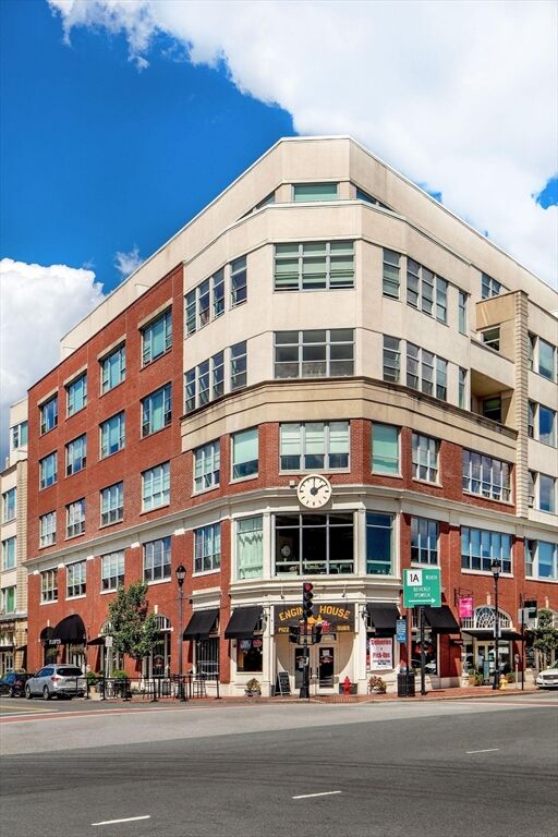 Property Photo:  51 Lafayette St 609  MA 01970 