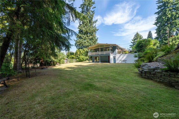 Property Photo:  16009  81st Place NE  WA 98028 