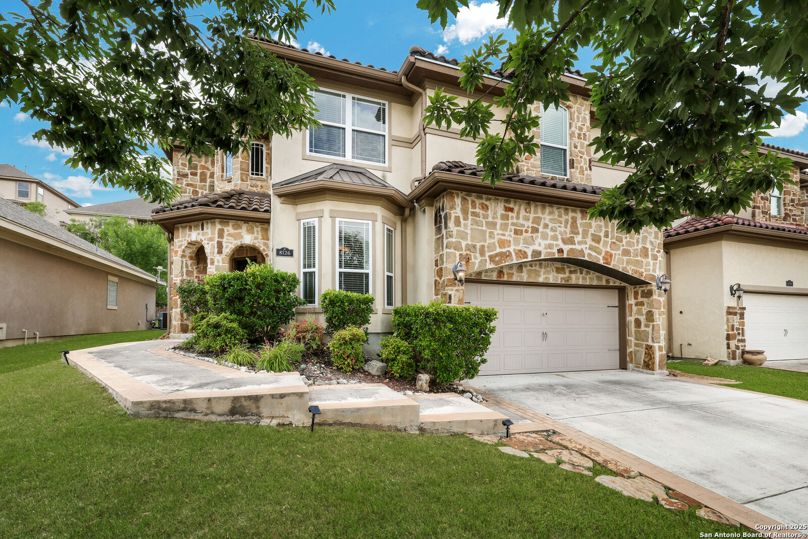 Property Photo: 8126 Powderhorn Run TX 78255