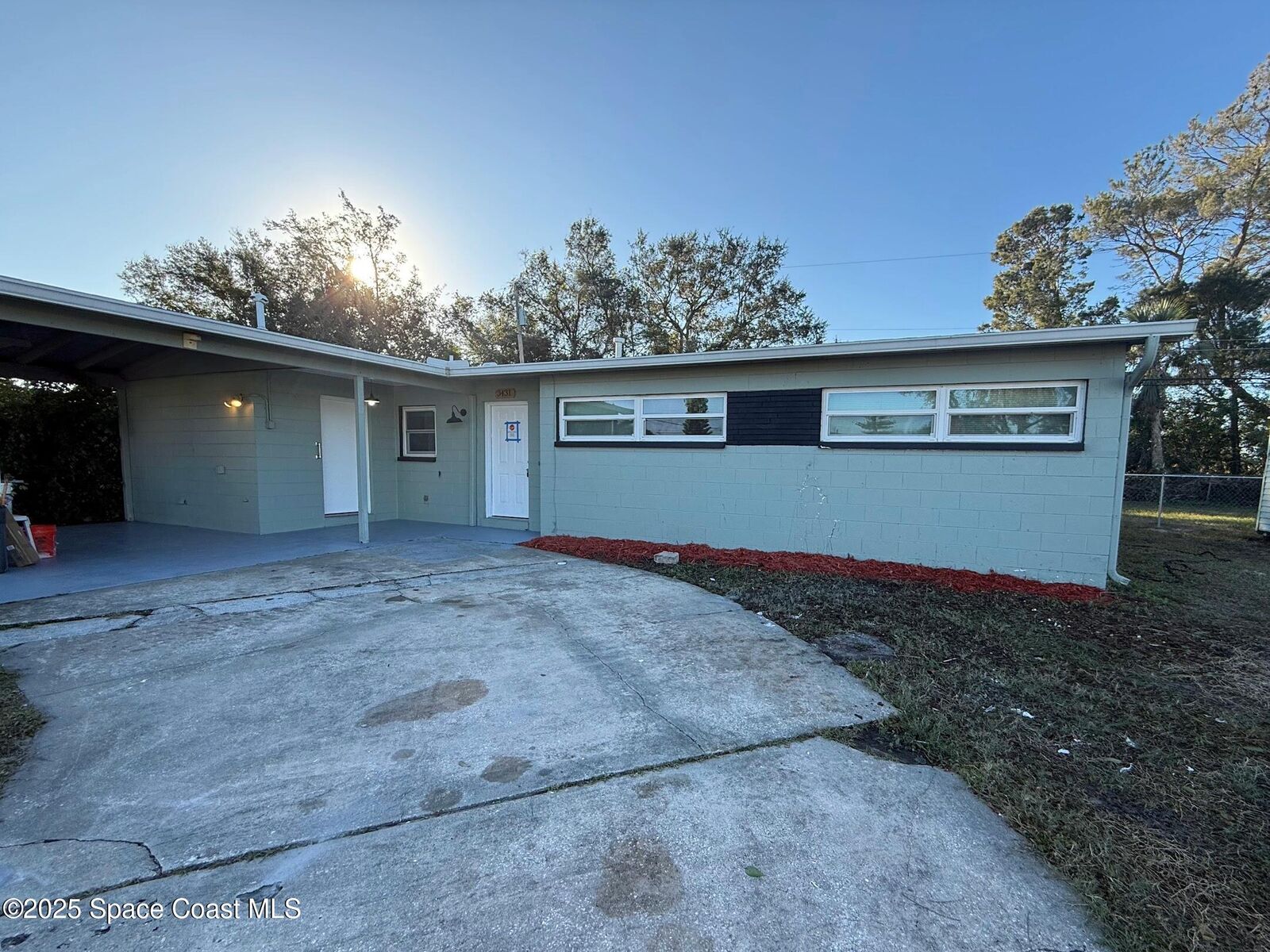 Property Photo:  3431 Marvel Avenue  FL 32796 