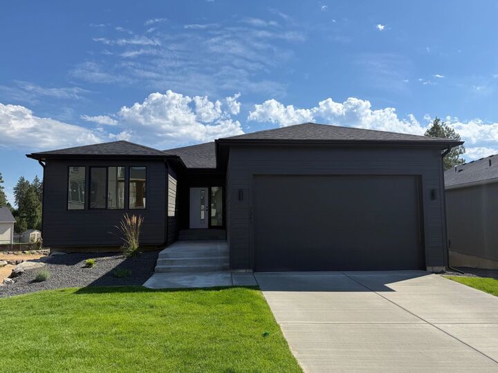 Property Photo:  3203 S Custer Ln  WA 99223 