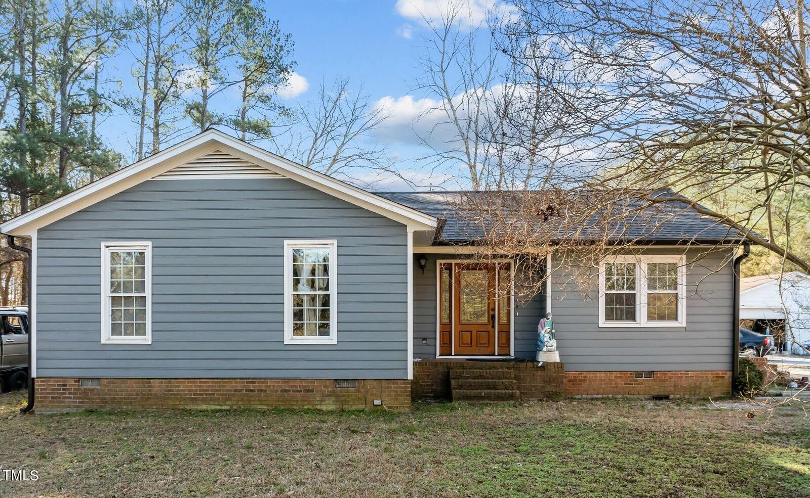 Property Photo: 6516 Battle Bridge Road NC 27610