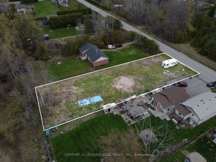 Property Photo:  166 Virginia Boulevard  ON L0E 1R0 