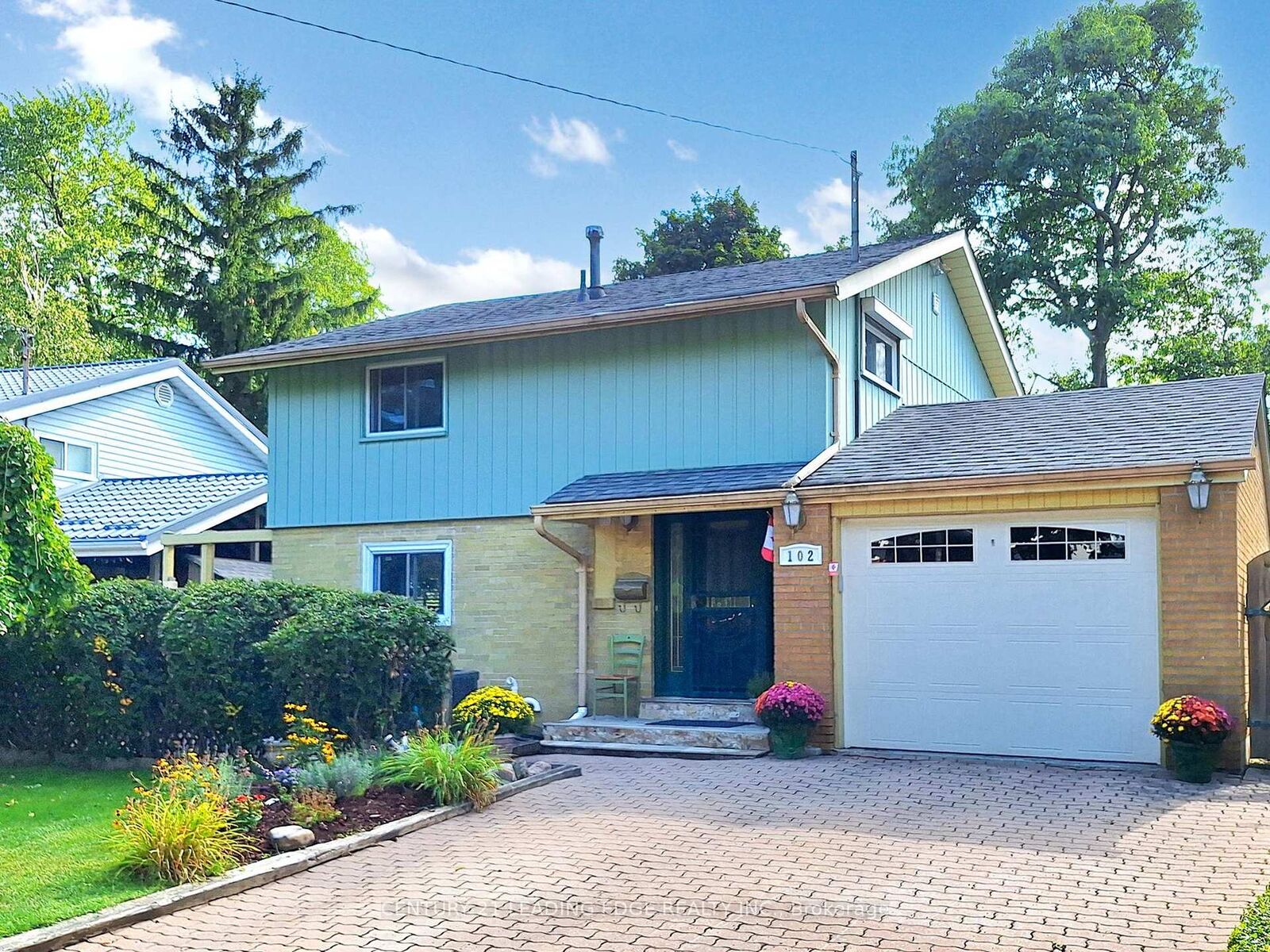 Photo de la propriété:  102 Botany Hill Road  ON M1G 3K7 