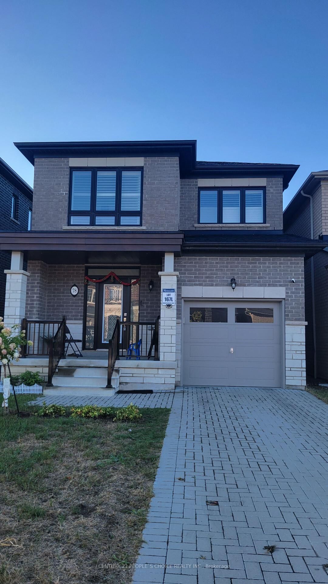 Property Photo:  78 Mountainside Crescent  ON L1R 0P5 