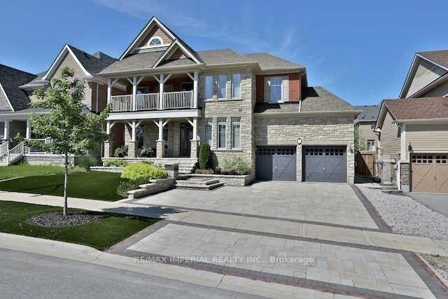 Property Photo:  4 Plunkett Court  ON L4N 6M3 