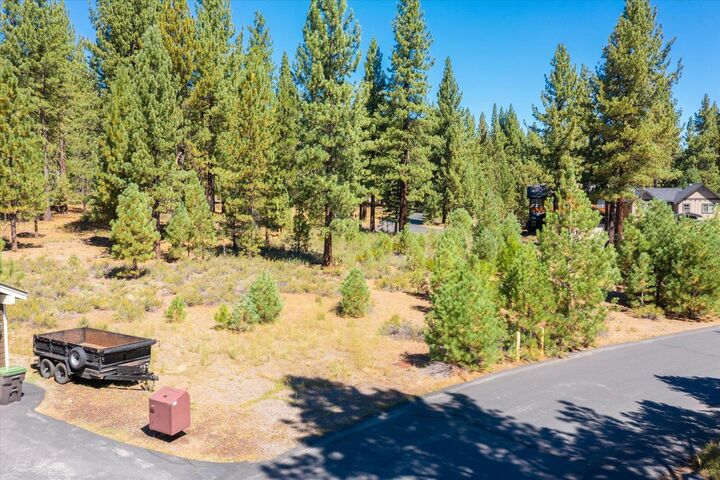 Property Photo:  11259 Saddleback Drive  CA 96161 
