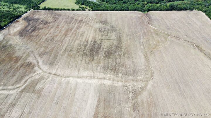 Property Photo:  S 250 Road  OK 74467 