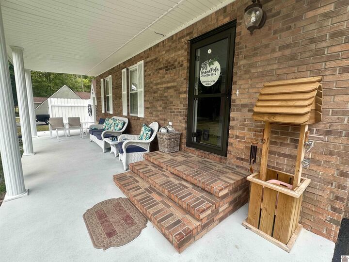 Property Photo: 413 Golden Acres Loop KY 42029