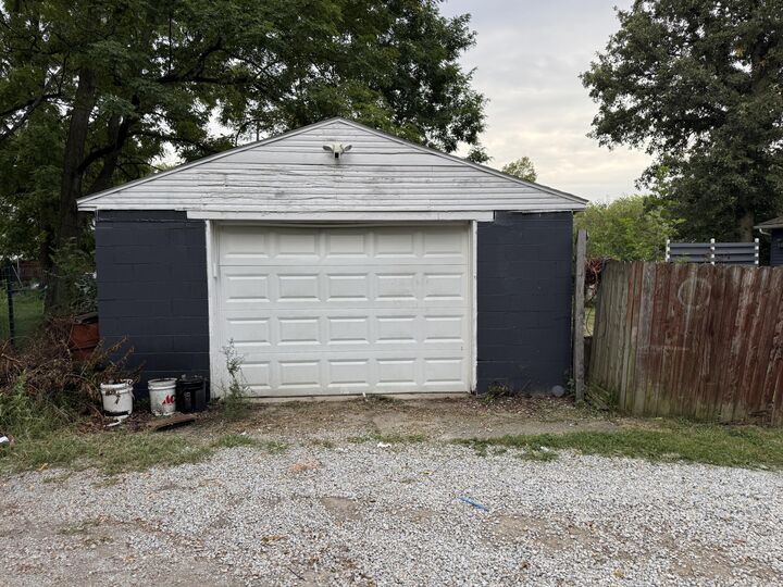 Property Photo: 2422 Lexington Avenue OH 45505