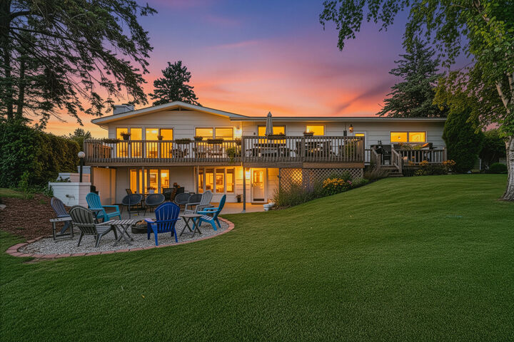178 Riverside Drive  Cheboygan MI 49721 photo