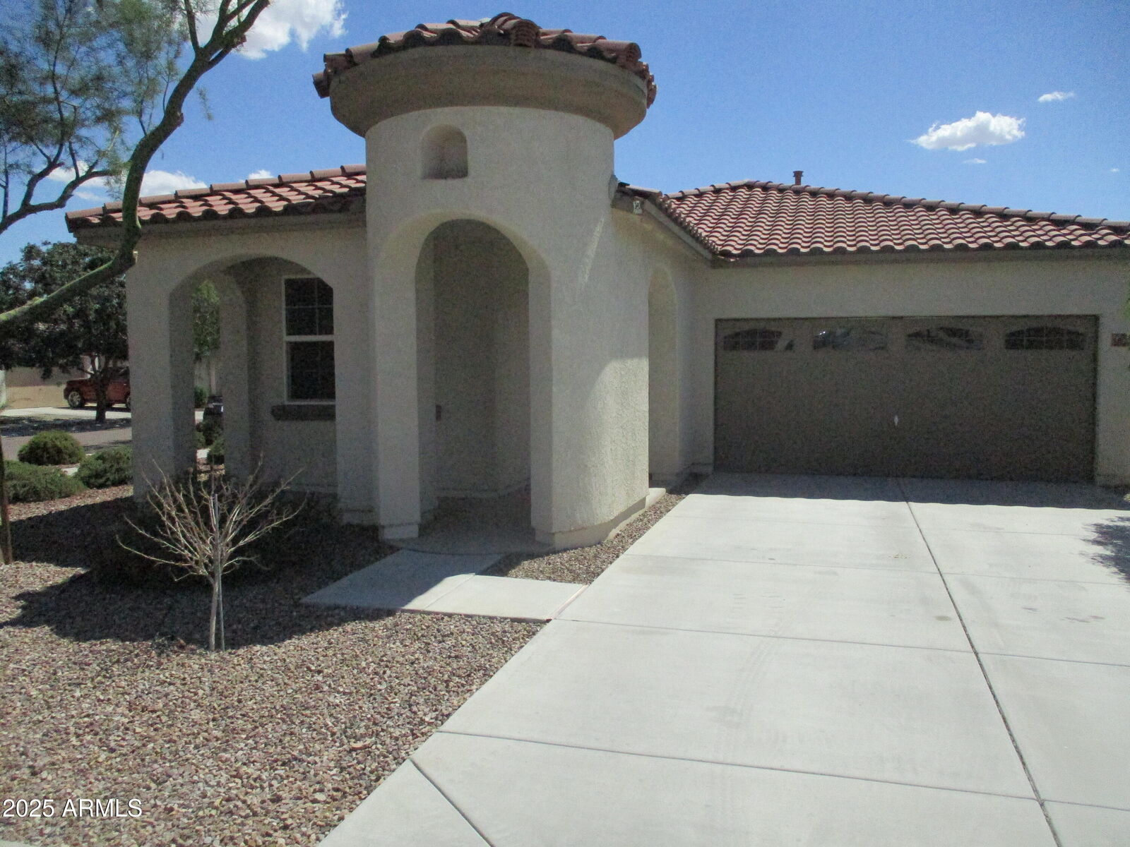 Property Photo:  10317 W Papago Street  AZ 85353 
