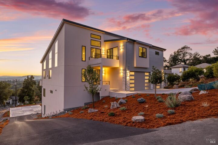 Property Photo:  5095 Knollwood Court  CA 95403