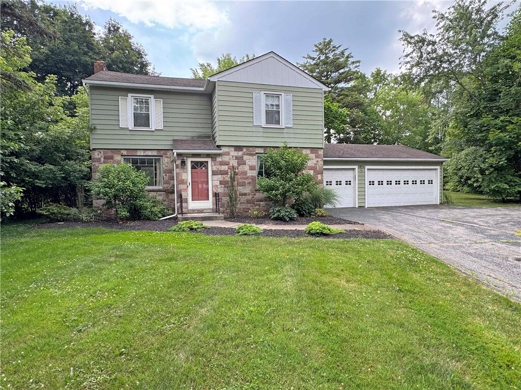 Property Photo:  2851 Elmwood Avenue  NY 14618 