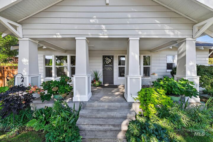 Property Photo:  1703 N Hartman St.  ID 83704 
