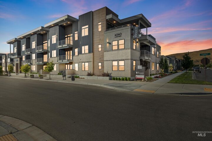 Property Photo:  4340 E Haystack St 209  ID 83716 