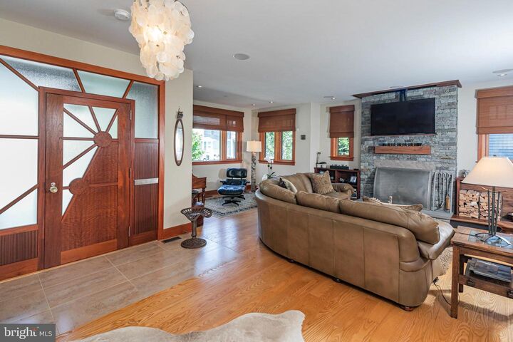 Property Photo:  51 Patton Avenue  NJ 08540 