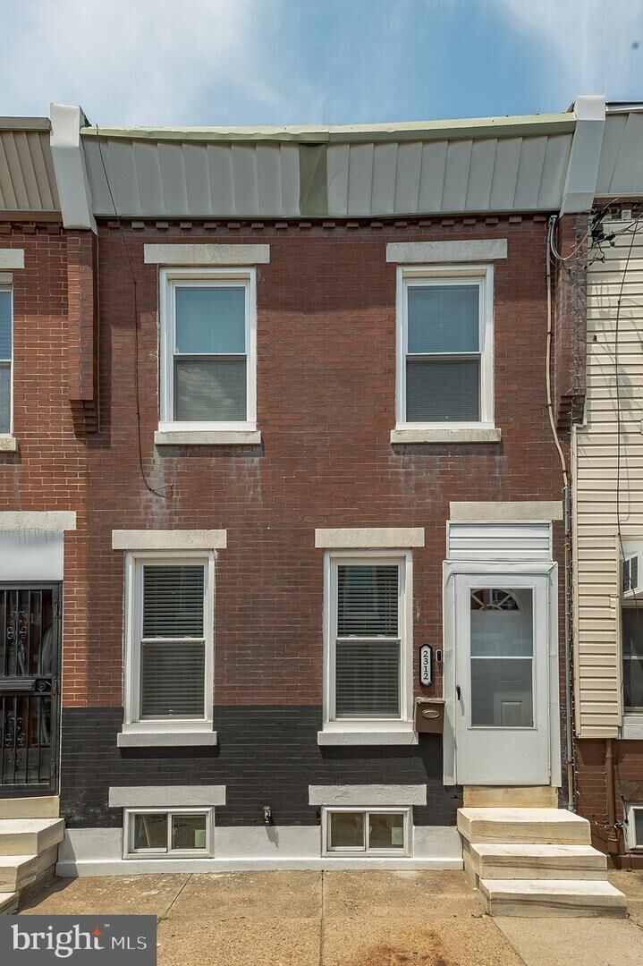 Property Photo:  2312 S Hutchinson Street  PA 19148 