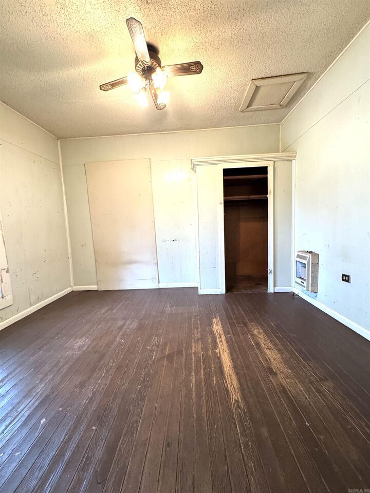 Property Photo: 1807 Ford Dr. AR 72830