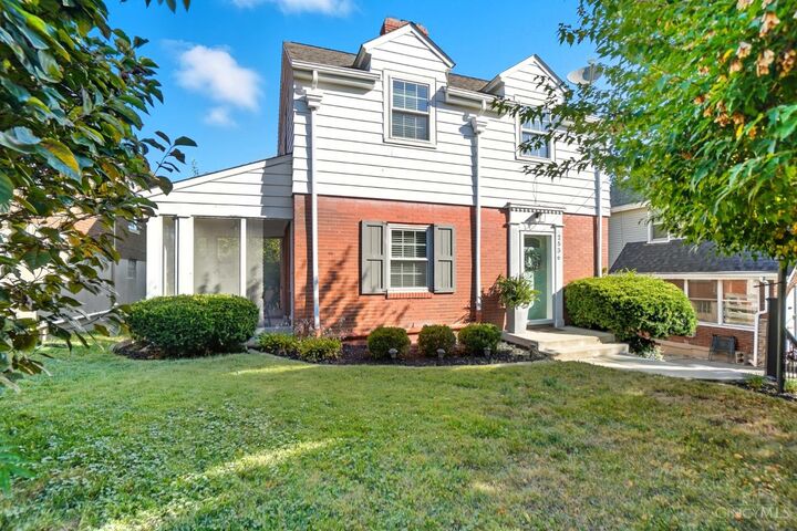 2536 Moundview Drive  Norwood OH 45212 photo