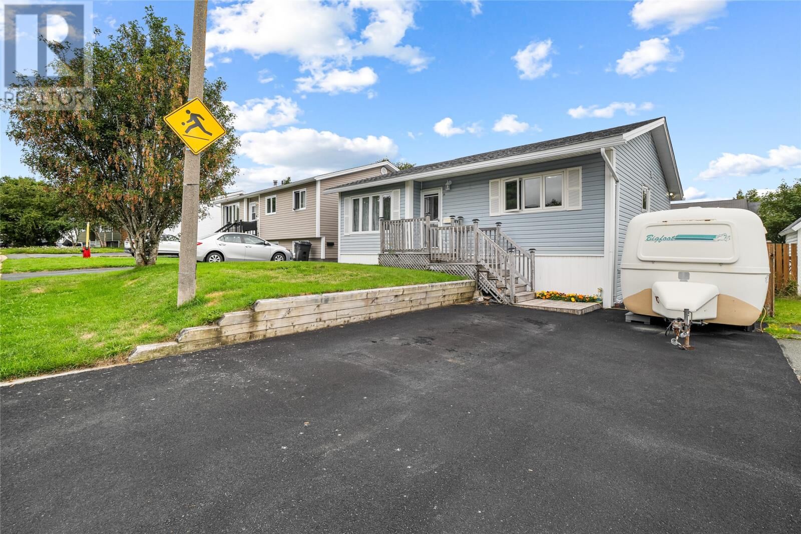 Property Photo:  26 Tweedsmuir Place  NL A1N 2L8 
