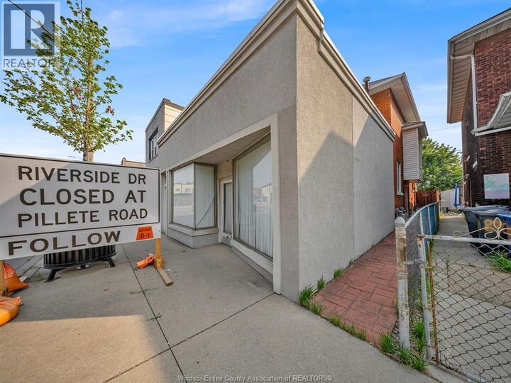 Property Photo:  828 Pillette Road  ON N8Y 3B5 