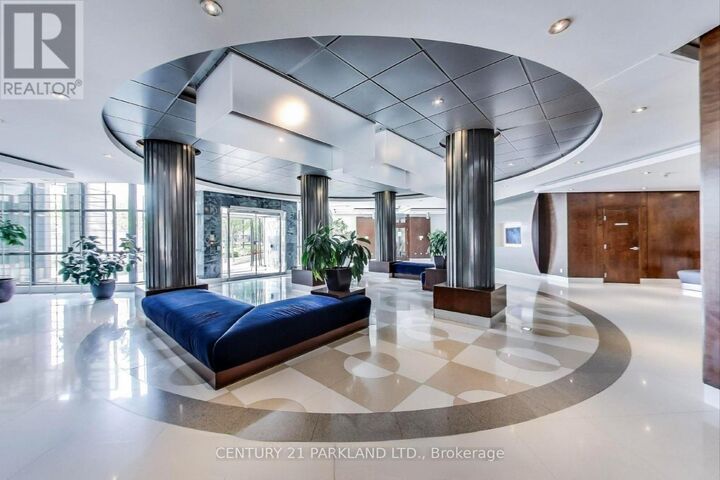 Property Photo:  410 Queens Quay West 718  ON M5V 3T1 
