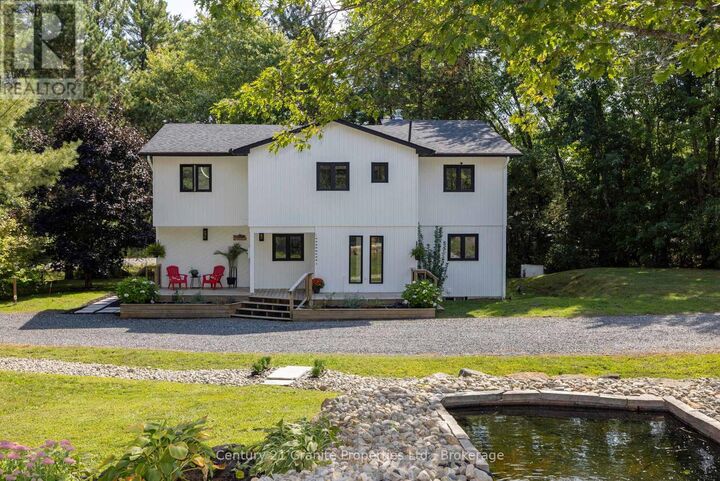 Property Photo:  8 Bartlett Drive  ON P2A 2W8 