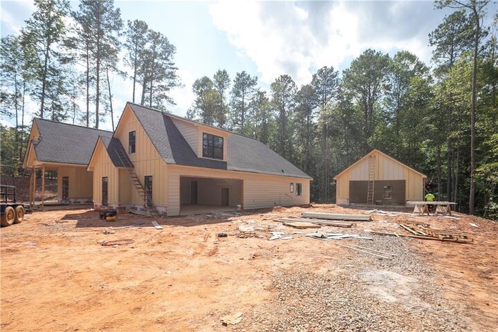 Property Photo: 654 Sandhill Hickory Level Road GA 30116