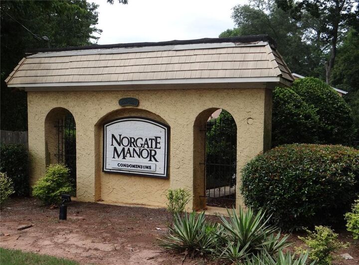 Property Photo: 2390 Lawrenceville Highway A GA 30033