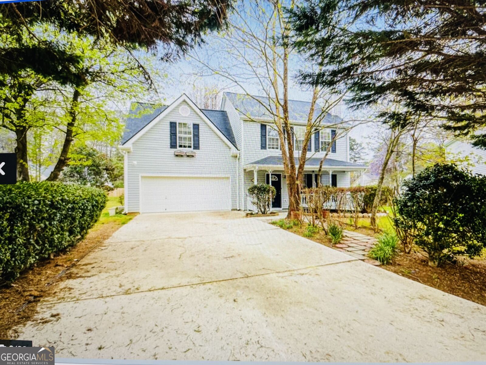 Property Photo: 7728 Town Court GA 30236