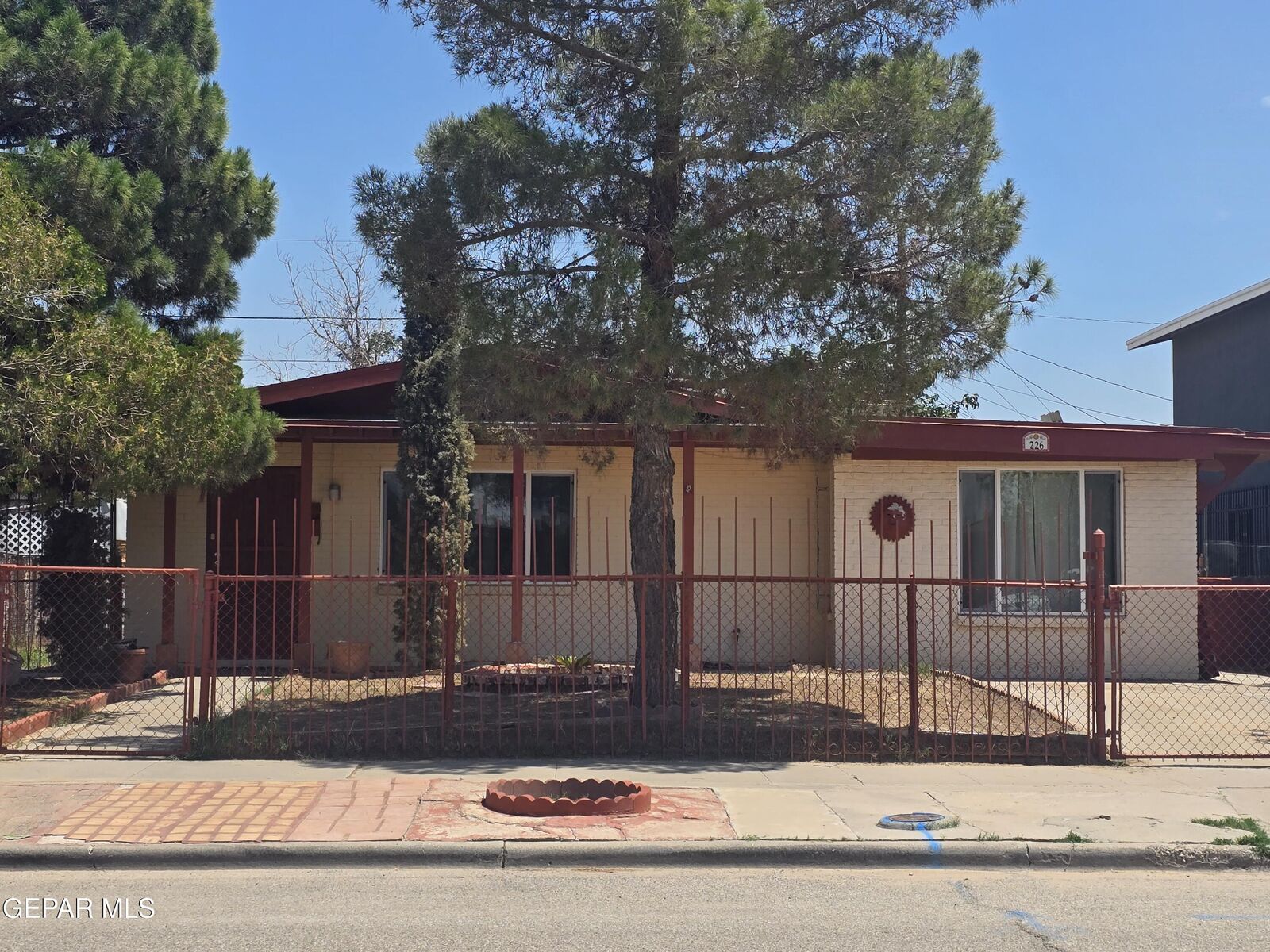Property Photo:  226 Coronado Road  TX 79915 