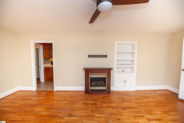 Property Photo: 785 Jackson Street SC 29303
