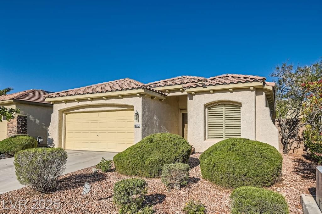 Property Photo: 10667 Casa Bianca Street NV 89141