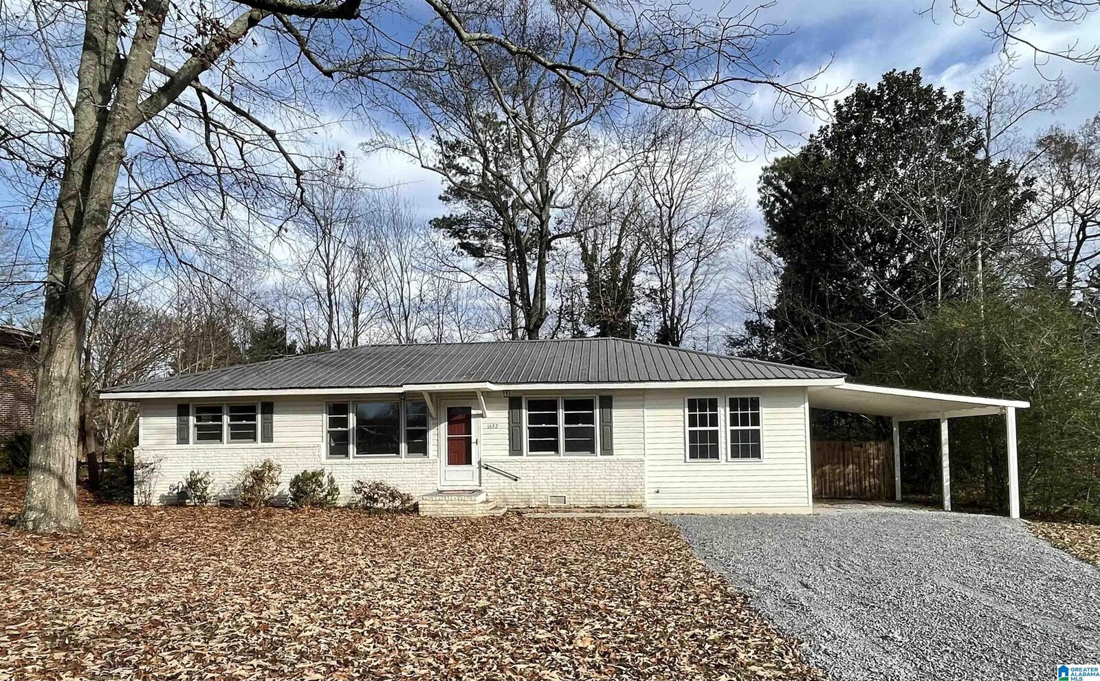 Property Photo: 1632 Denson Avenue AL 35055