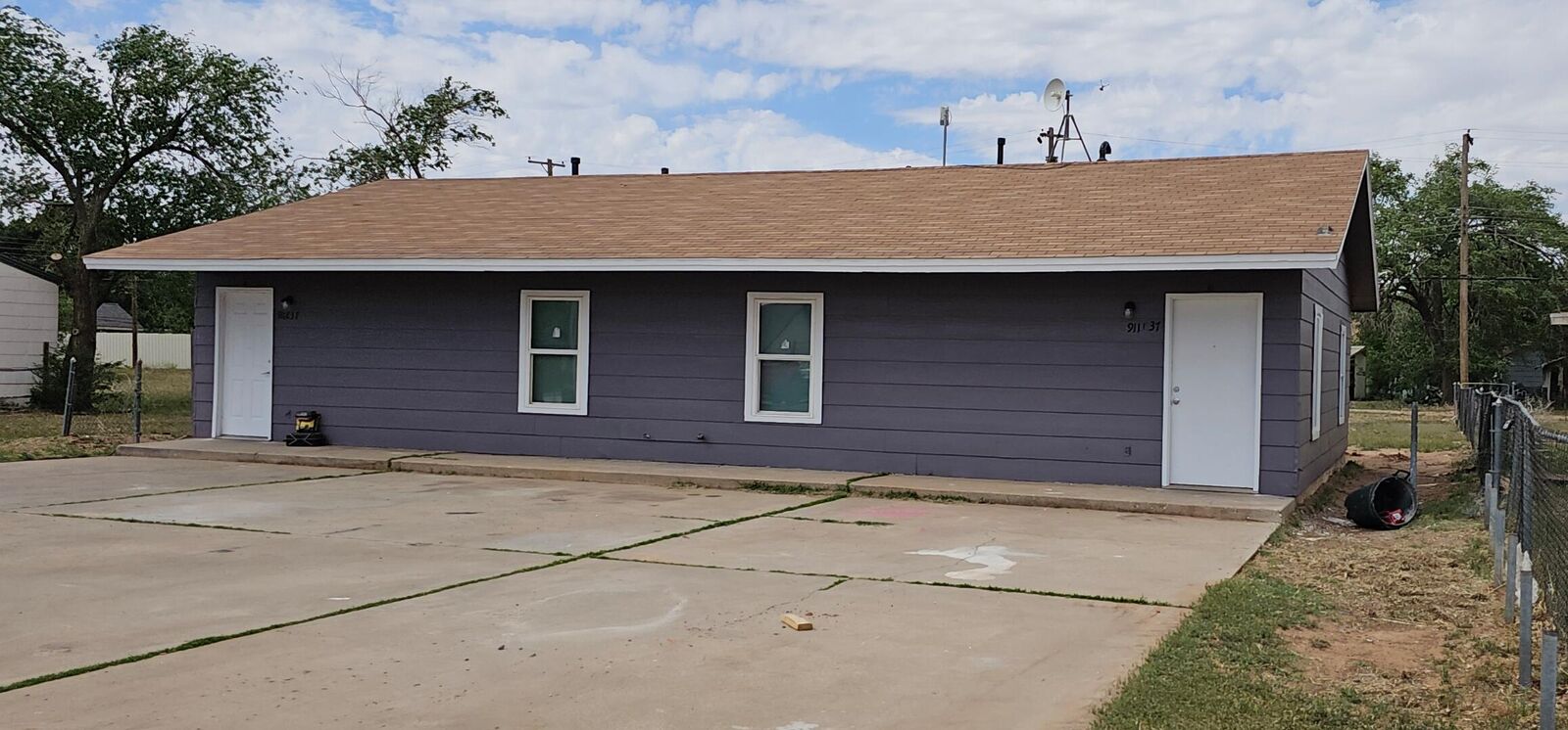 Property Photo:  911 E 37th Street  TX 79404 