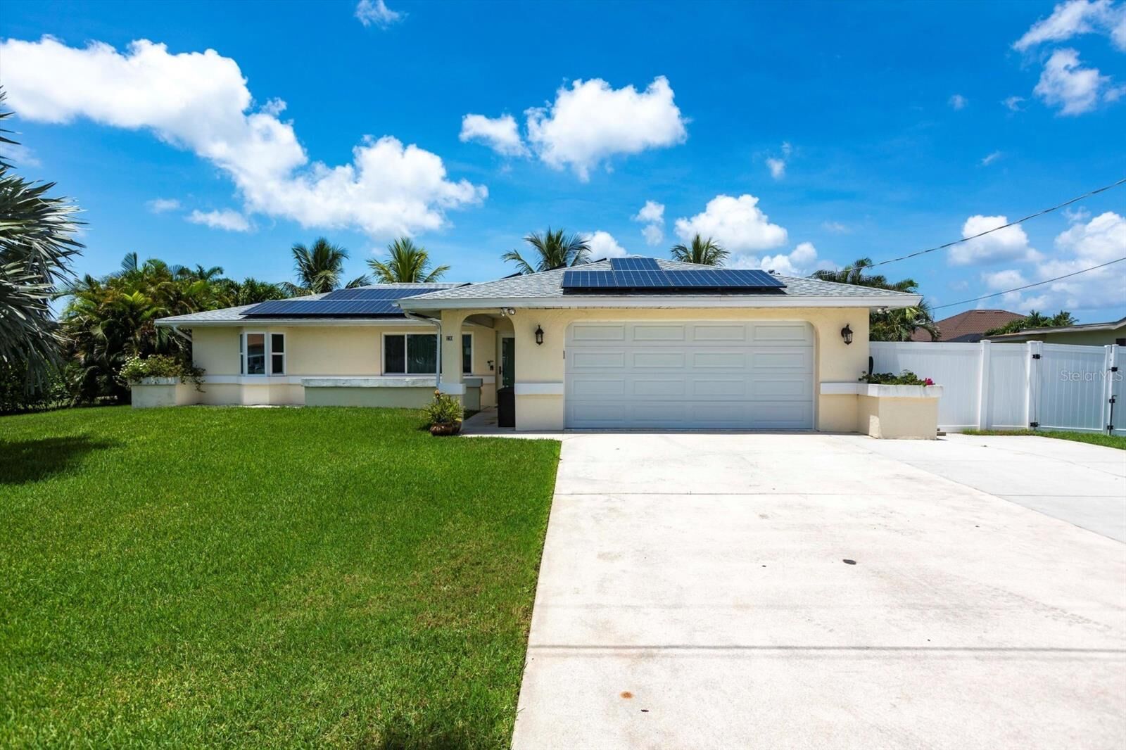 Property Photo:  130 Placid Drive  FL 33919 