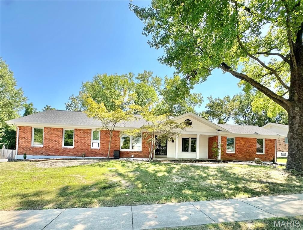 Property Photo: 240 Greentrails Drive MO 63017